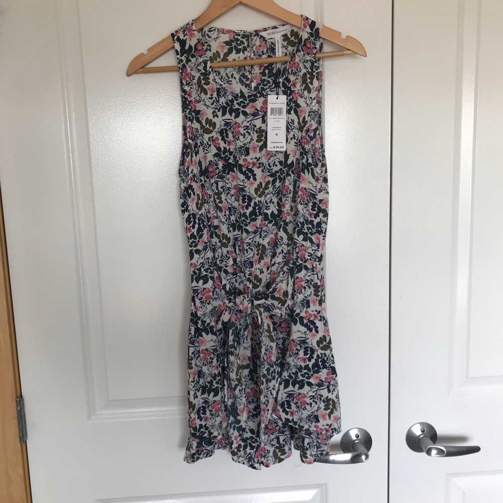 NWT BCBGeneration Floral Romper w/ Tie Front